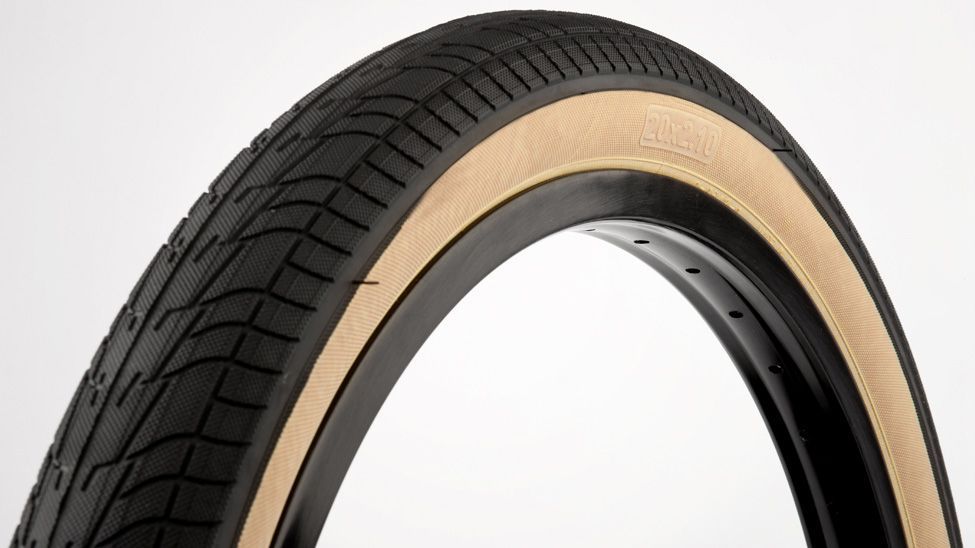 Покрышка FIT FAF TIRE 20 x 2.1 TanWall